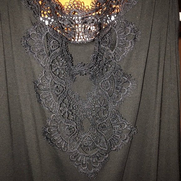 CY Fashions Cold Shoulder Top - Picture 3 of 5